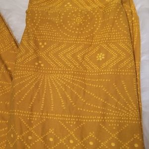 LuLaRoe OS One Size Geometric Print Leggings